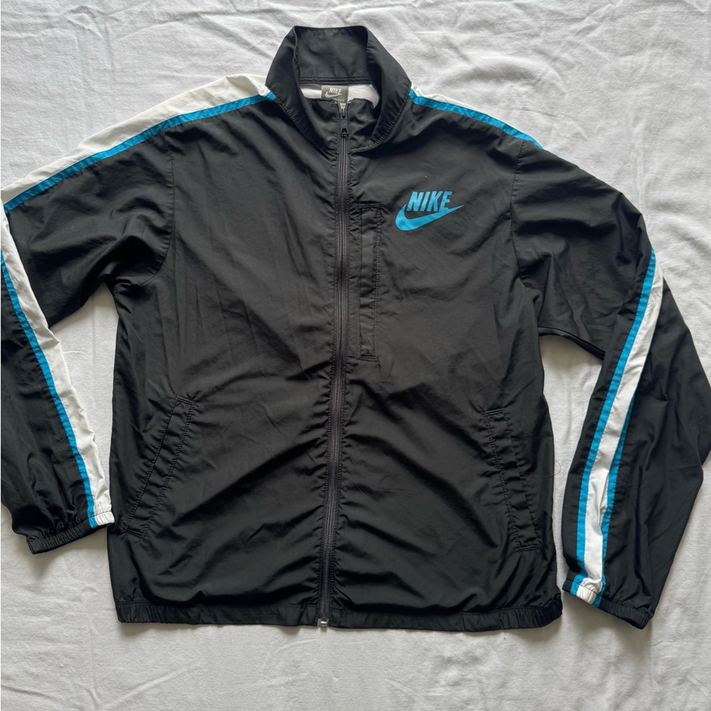 Vintage 2000’s Nike Men's Tracksuit Jacket Windbreaker sz Med